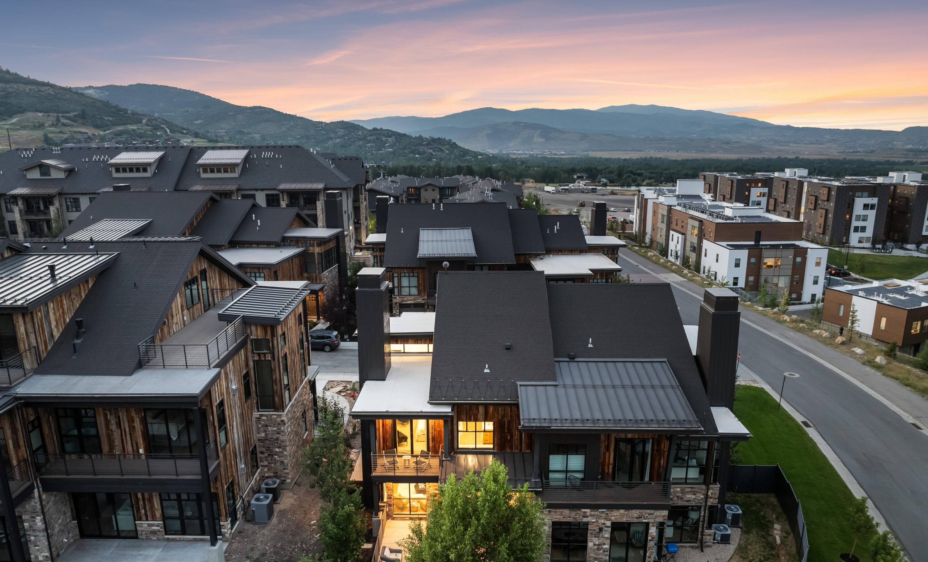 Deer Valley Condos vs. Park City Mountain Condos: HOA Costs, Rental Rules, and the True All‑In Ownership Comparison